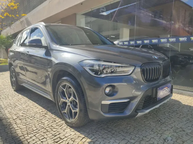 BMW X1 Sdrive 20I X-line 2.0 TB Active Flex 2018
