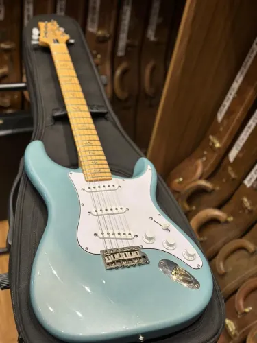 Guitarra Prs Silver Sky USA