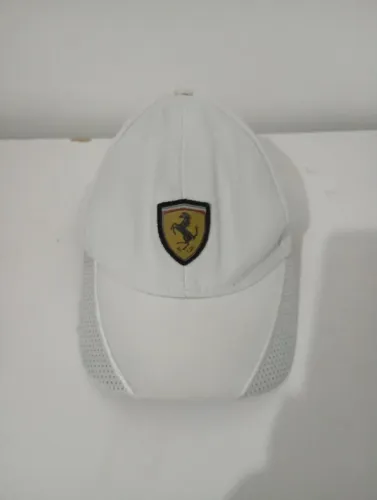 Boné Ferrari puma