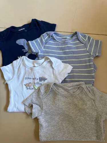 Roupas para menino tamanho das peças 3m outras 6m