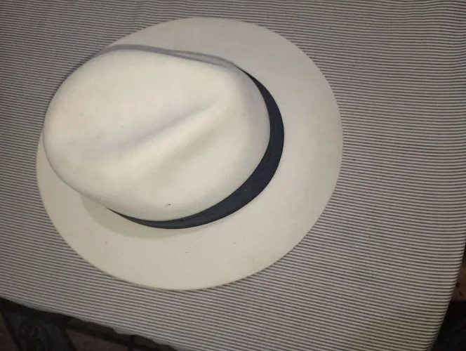Chapéu branco