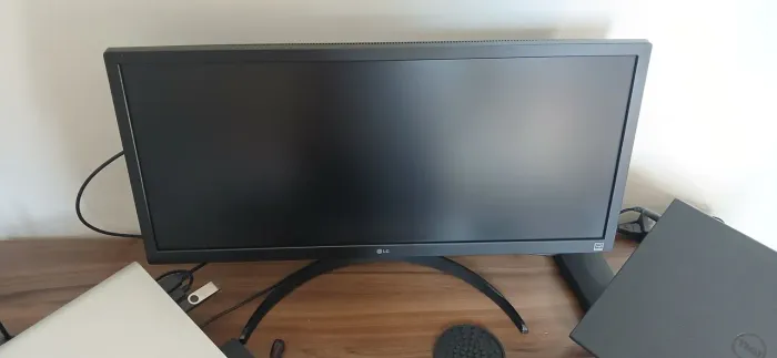 Monitor LG ultrawide 26 IPS full hd, 75hz, 1ms, HDR 10, AMD freesync