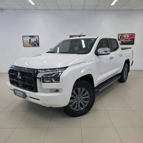 Mitsubishi TRITON HPE-S 2.4 CD 4X4 TB Diesel Aut. 2026