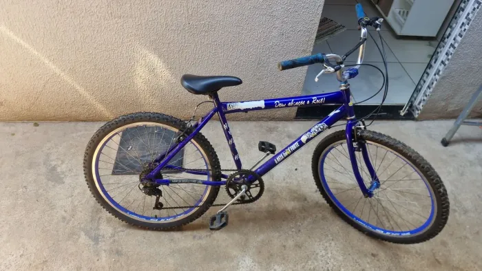 Vendo ou troco por algo do meu interesse 