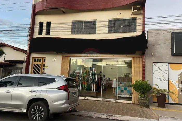 "Ponto Comercial Ideal em Barreiras, BA"