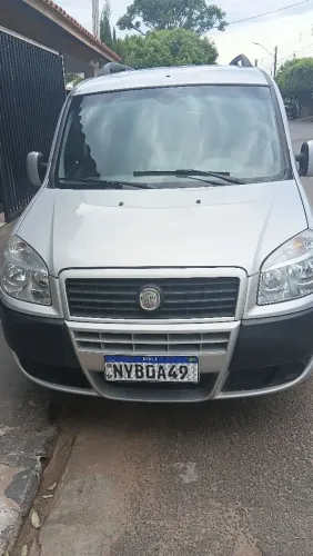 Fiat Doblo Essence 1.8 Flex 16V 5P 2012