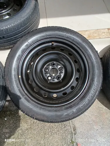 Rodas de ferro aro 16 sem uso / calotas original Toyota Corolla aro 16 + 3 pneus usados.