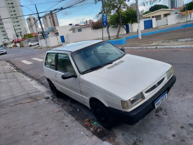 Fiat Uno Mille 1.0 Fire/ F.flex/ Economy 2P 2002