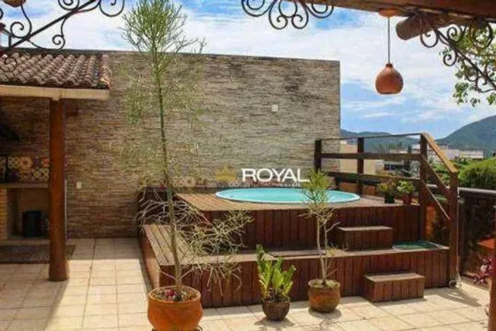 Cobertura com 3 quartos, sendo 2 suítes, à venda, 175 m² - Recreio dos Bandeirantes - Rio 