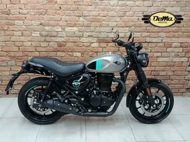 Royal Enfield Hunter 350 Dapper