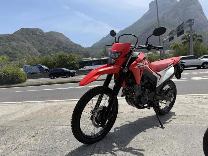Honda Xr 300l tornado 2025