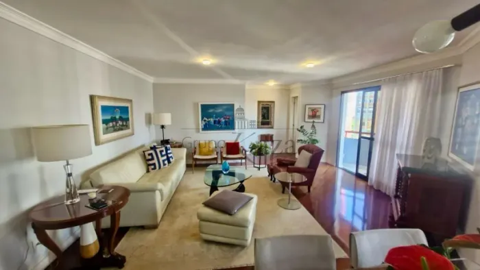 Apartamento - Alto da Boa Vista - 4 Dormitórios - 160m².