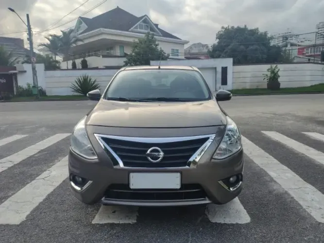 Nissan Versa Unique 1.6 16V Flexstart 4P Aut. 2018