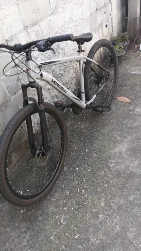 Bicicleta Versalhes aro 29 com nota
