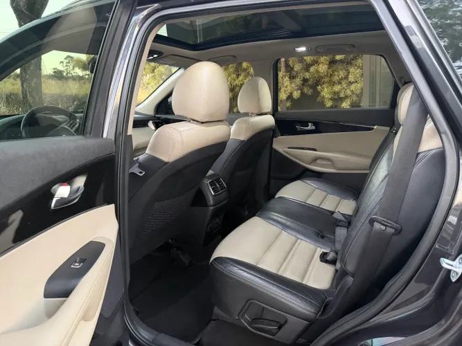Kia Motors Sorento 3.5 V6 24V 278cv 4X4 Aut. 2019