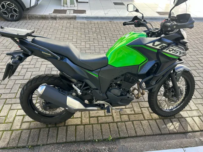 Versys 300 - 2022