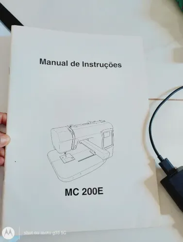 Máquina de bordado 