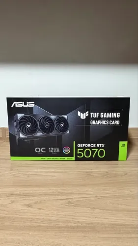 RTX5070 ASUS TUF
