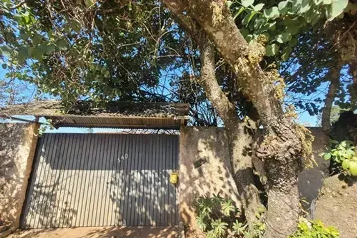 "Chácara dos Sonhos em Araçoiaba - Pronta para Morar"