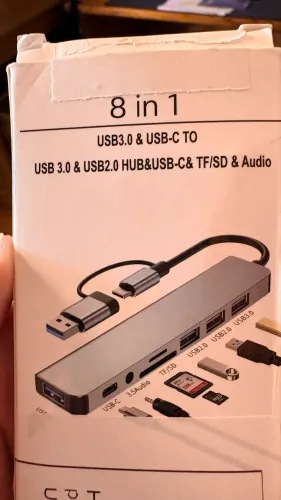 Hub-USB 8 em 1