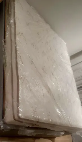 OPORTUNIDADE ÚNICA! Colchão EcoPremium D45 QUEEN novo, no plástico!