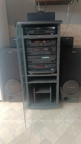 Aparelho de som Sony relíquia!