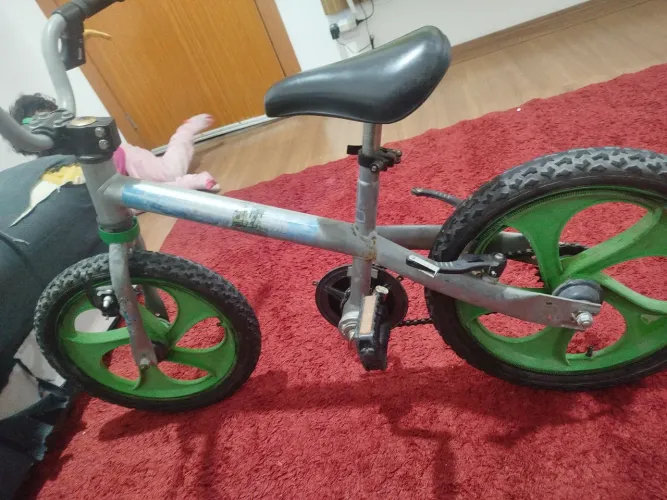 Bicicleta Bandeirante Avengers Hulk aro 16