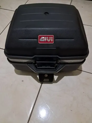 Bauleto Givi 27L Original - Ótimo Estado - Com Chave