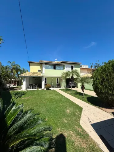 Casa à Venda em Vilas do Atlântico - Alameda Fechada com Portaria 24h