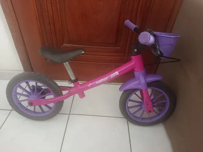 Bicicleta de Equilíbrio Nathor - Pouquíssimo uso