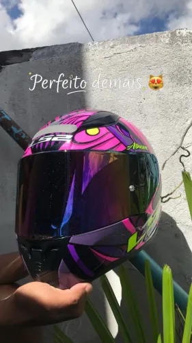 Capacete