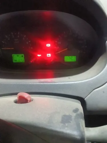Ford Fiesta Sed. Personnalite 1.0 8V 4P 2005