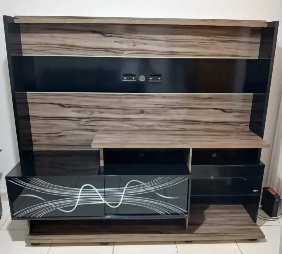 Estante de Sala