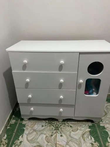 Cômoda bebê nova