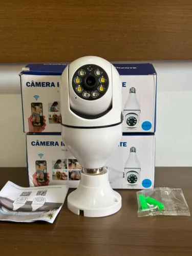 Câmera Lâmpada TECHFUN 1080p Wi-Fi 360° com Visão Noturna