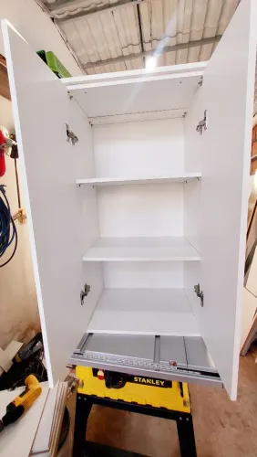 Armário multiuso com rodas NOVO!