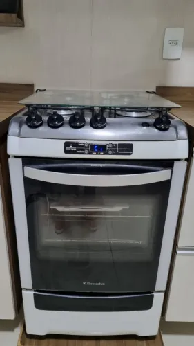 Fogão Electrolux Chef Timer 4 bocas em ótimo estado!
