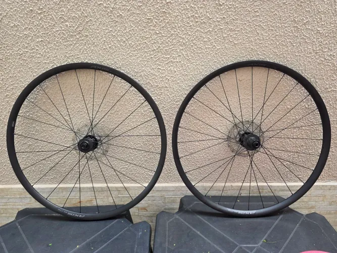 Rodas bicicleta specialized Axis Elite