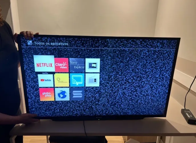 Tv 43 polegadas nova