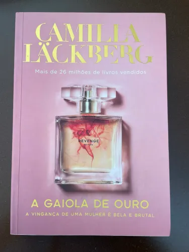Livro A Gaiola de Ouro - Camilla Läckberg