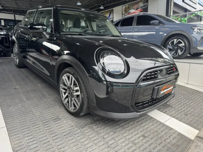 Mini Cooper 2.0 16V Twinpower Gasolina S 4P Steptronic 2025