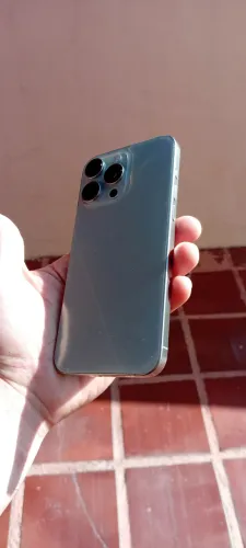 Iphone 15 pro max - 256gb Titanio