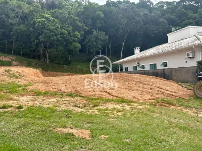Terreno em Condomínio ( Parque da Pedra )