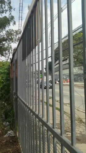 Terreno Comercial à Venda no Morumbi, São Paulo-SP: 728,00 m² de Área!