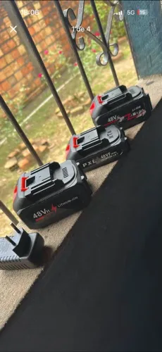 Carregador + 3 baterias portáteis 48v