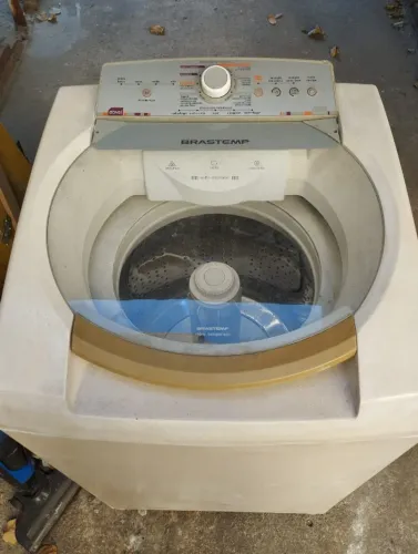 Máquina de lavar roupas