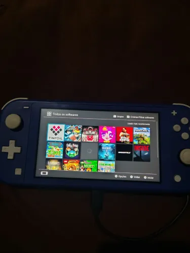 Nintendo switch Lite cor azul, desbloqueado e com sd de 256 gb com vários jogos baixados 