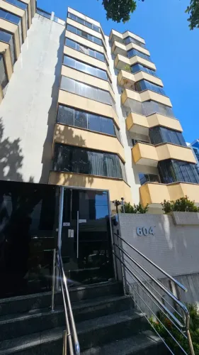 Apartamento Mobiliado 4/4 C/ 262m² Para Locação No Edifício Eng. Antônio Lira  Tirol