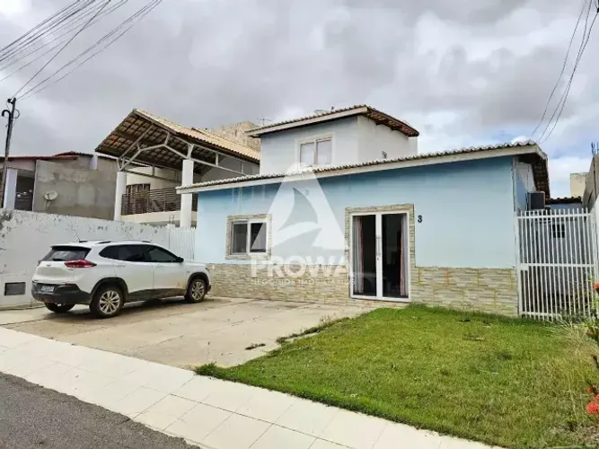 Casa à venda no condomínio Country Club, Juazeiro-BA