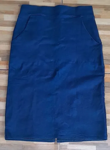 Desapego de Saia Lápis G azul escuro